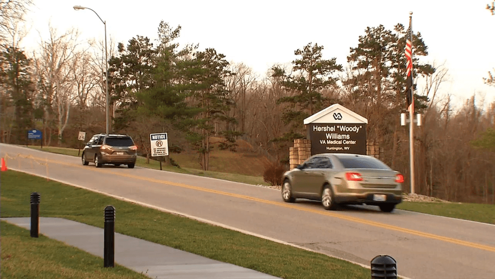 Walk-in veteran COVID-19 vaccination clinic underway in Huntington ...