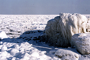 オホーツク海の流氷