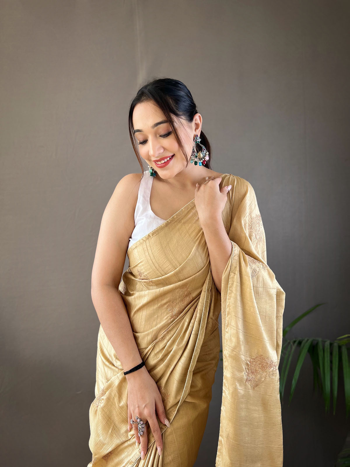 Pure Silk zari Woven designer Saree - Lemon Yellow