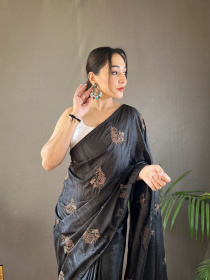 Pure Silk zari Woven designer Saree - Black