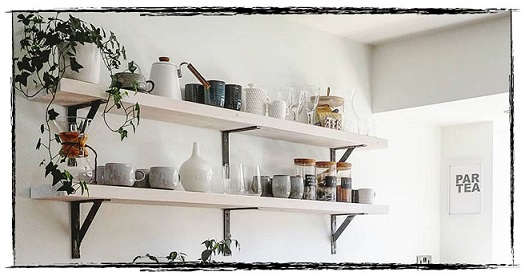 Shelf & Wall Brackets Styling