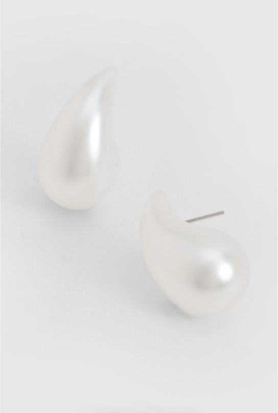 Ari Pearl Teardrop Earrings - White