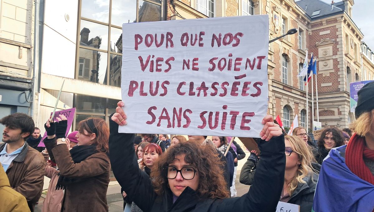 L'une des pancartes brandies dans le cortège à Amiens