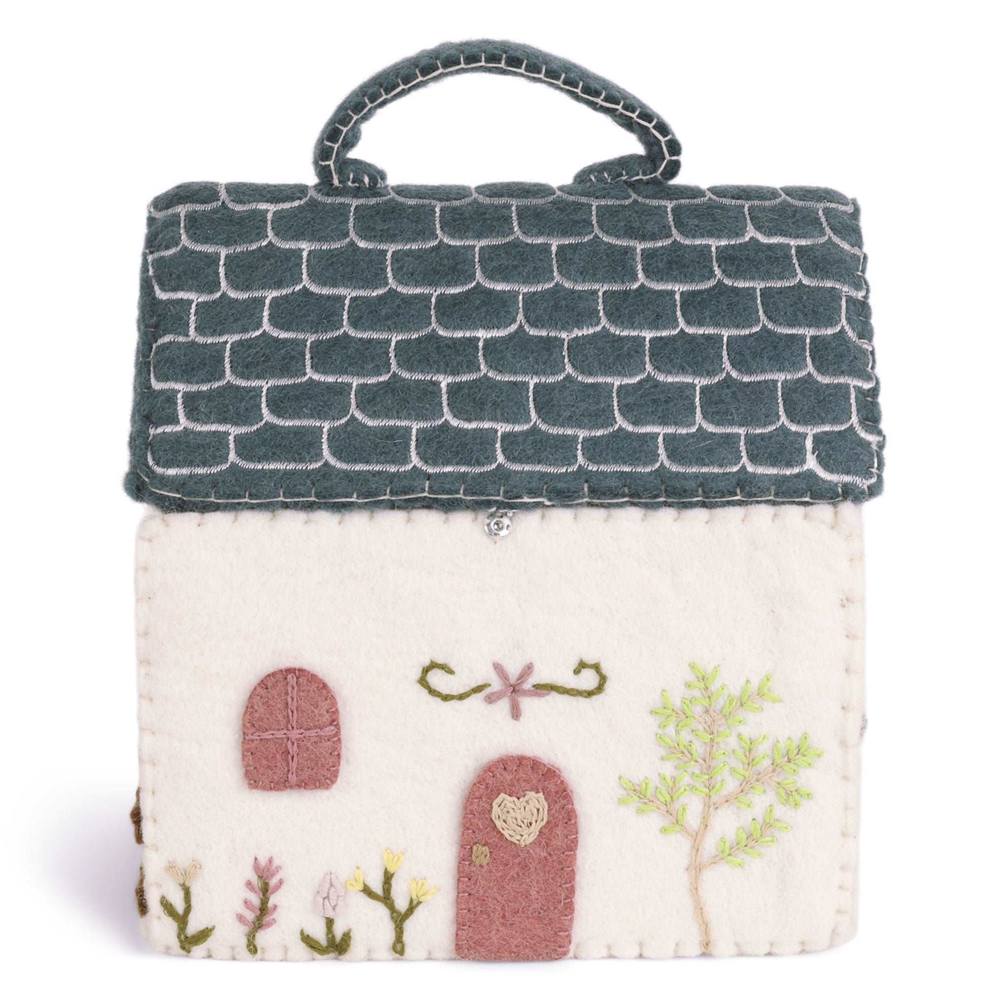 En Gry & Sif Felt House