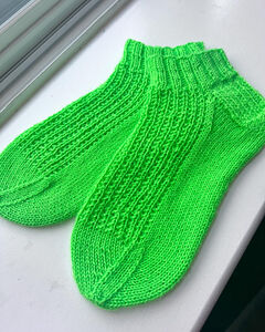 Broken Rib Short Socks