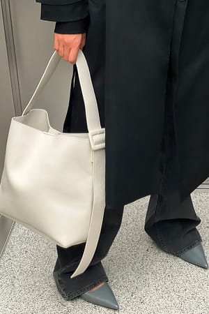 Offwhite Borsa tote con borchie