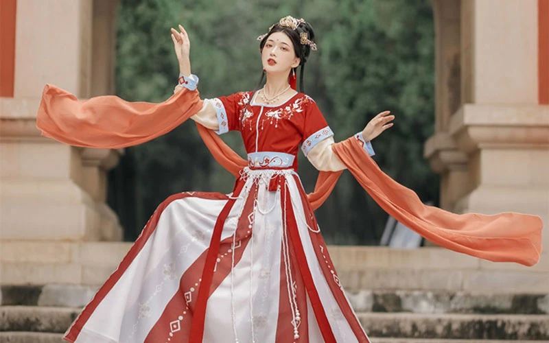 7 Ways to Tie Hanfu Skirts