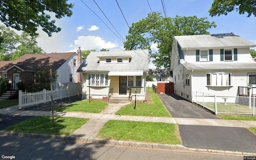 811 Elm Street, Roselle Park, NJ