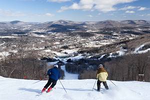 17 Top-Rated Ski Resorts on the East Coast, 2024/25