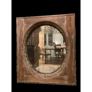 Elément De Boiserie En Acajou Avec Un Miroir