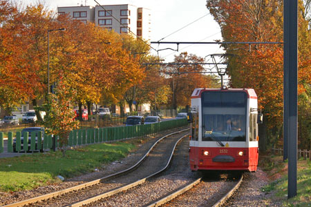 Croydon Tramlink - www.simplonpc.co.uk -  Photo: © Ian Boyle  2007